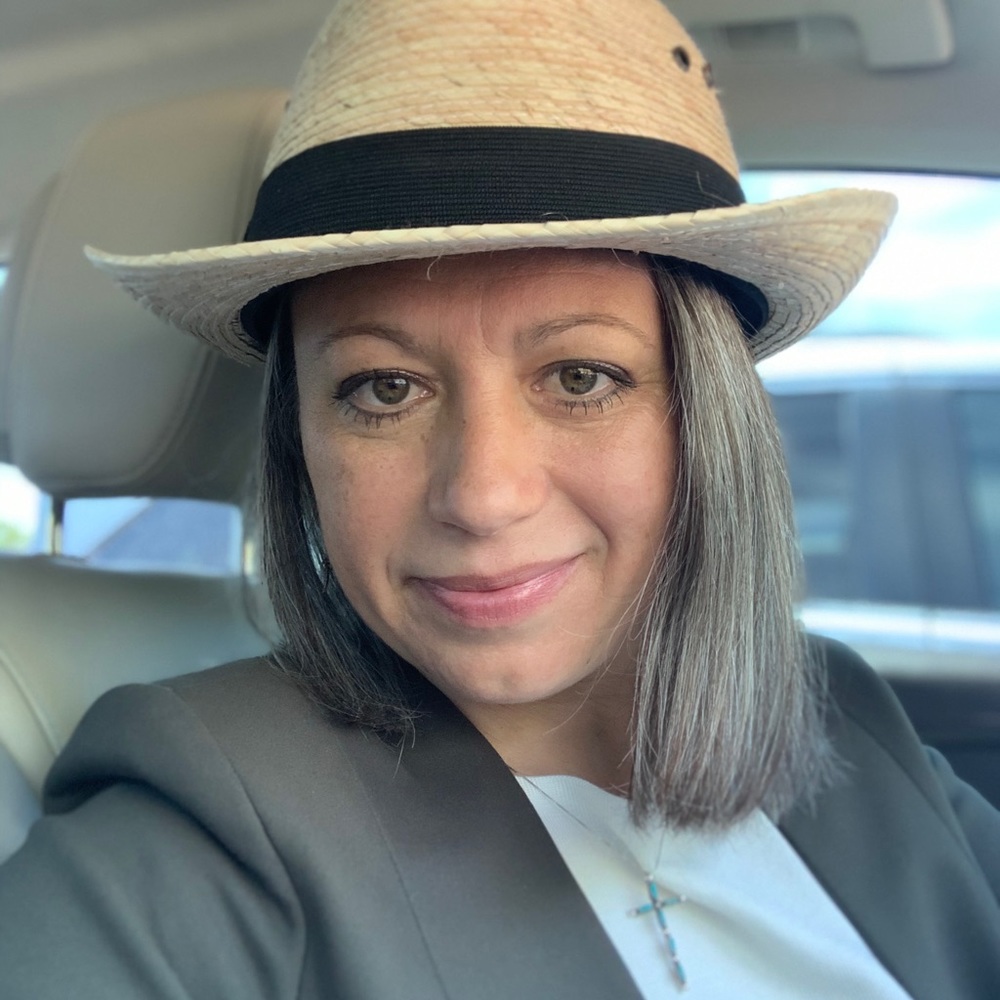 Meet your Posher, Mariana